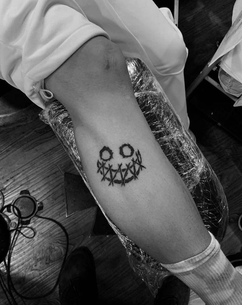 小图纹身图片_手部纹身图案