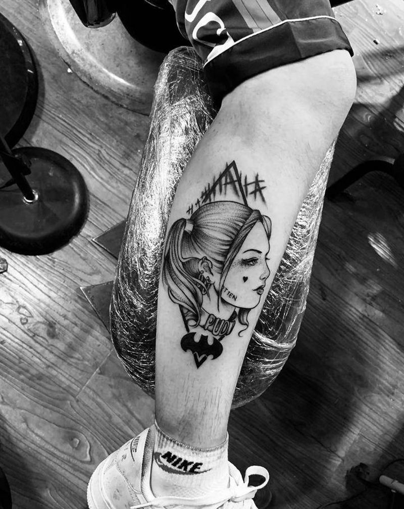 小丑女纹身图片_手部纹身图案