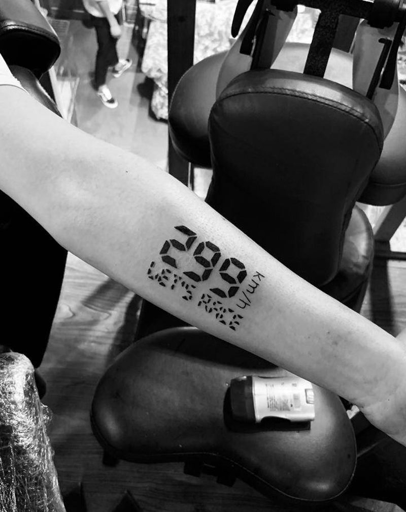 299纹身图片_手部纹身图案