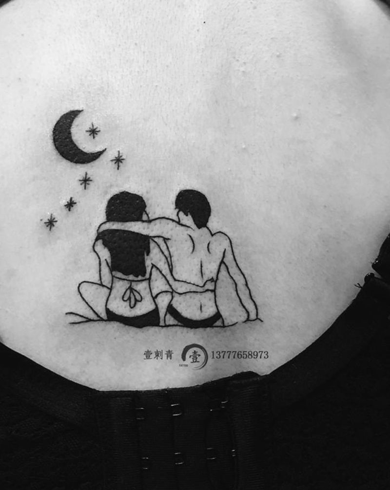 简笔纹身图片_背部纹身图案