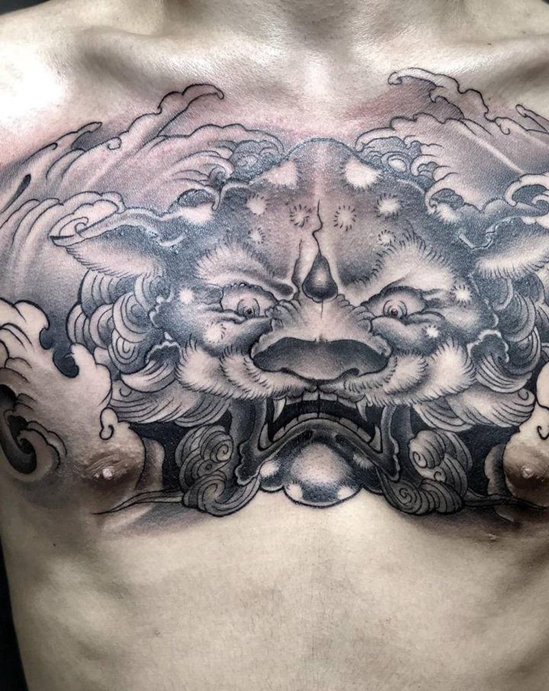 花胸 福狮纹身图片_胸部新传统纹身图案