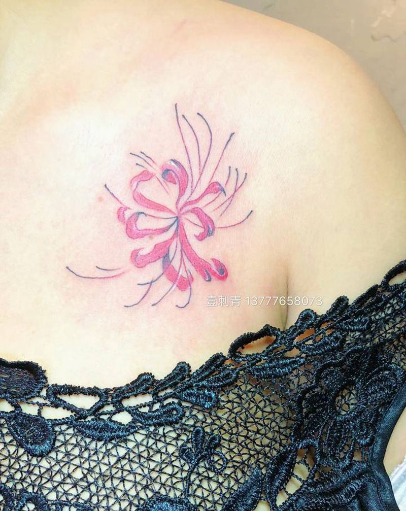 彼岸花纹身图片_肩部纹身图案