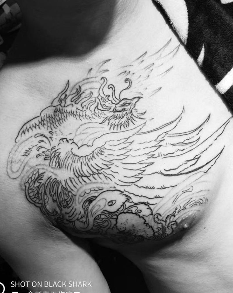 板甲纹身图片_胸部纹身图案