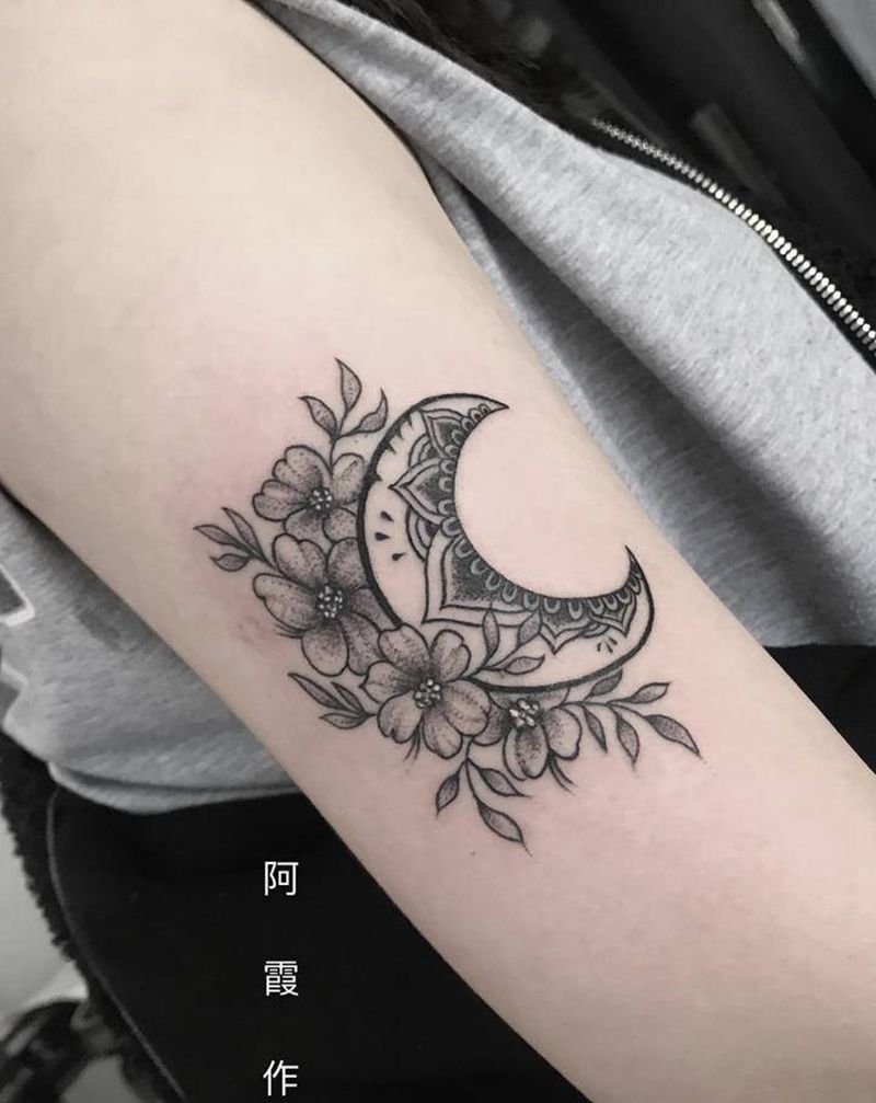 素花纹身图片_手臂纹身图案