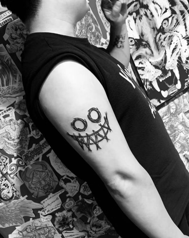 小恶魔纹身图片_手部纹身图案