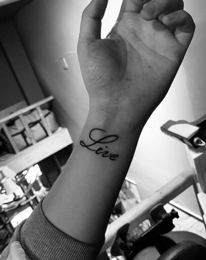 小图纹身图片_手部纹身图案