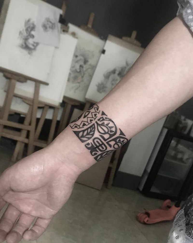 玛雅臂环纹身图片_手臂纹身图案