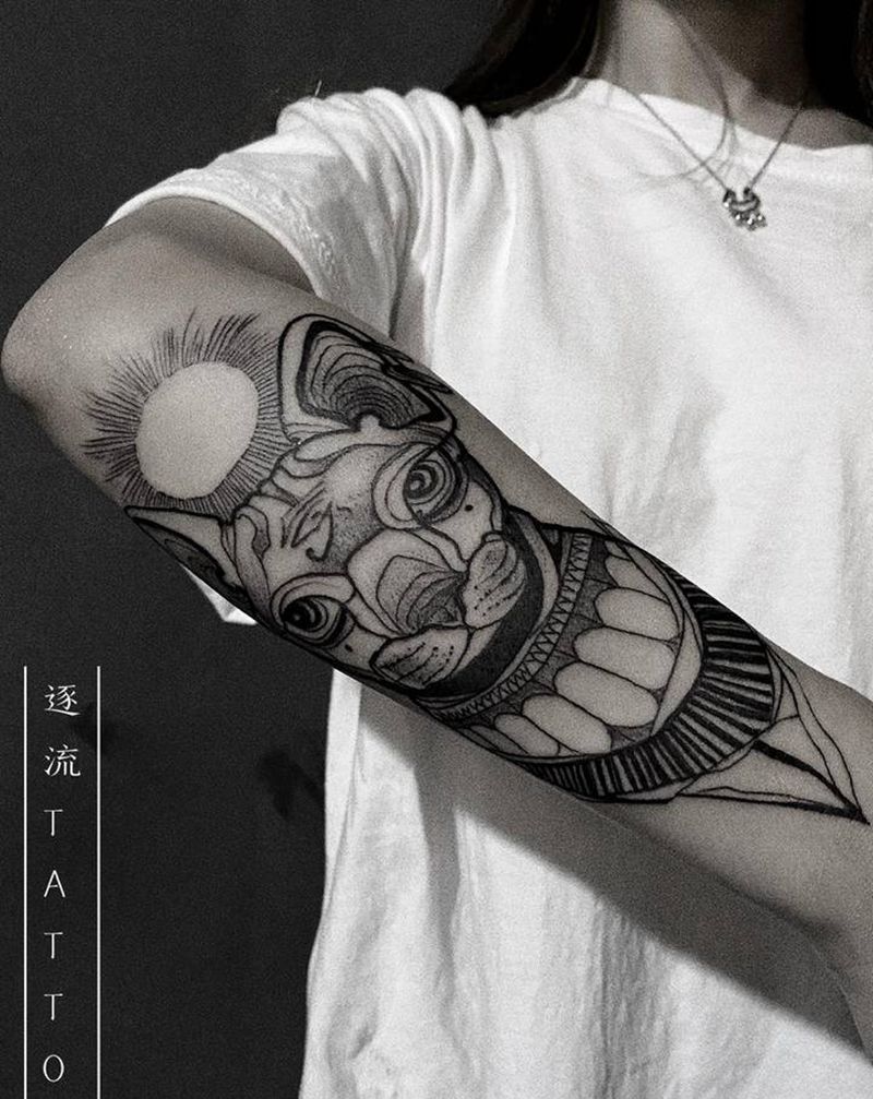 斯芬克斯猫纹身图片_手臂几何纹身图案