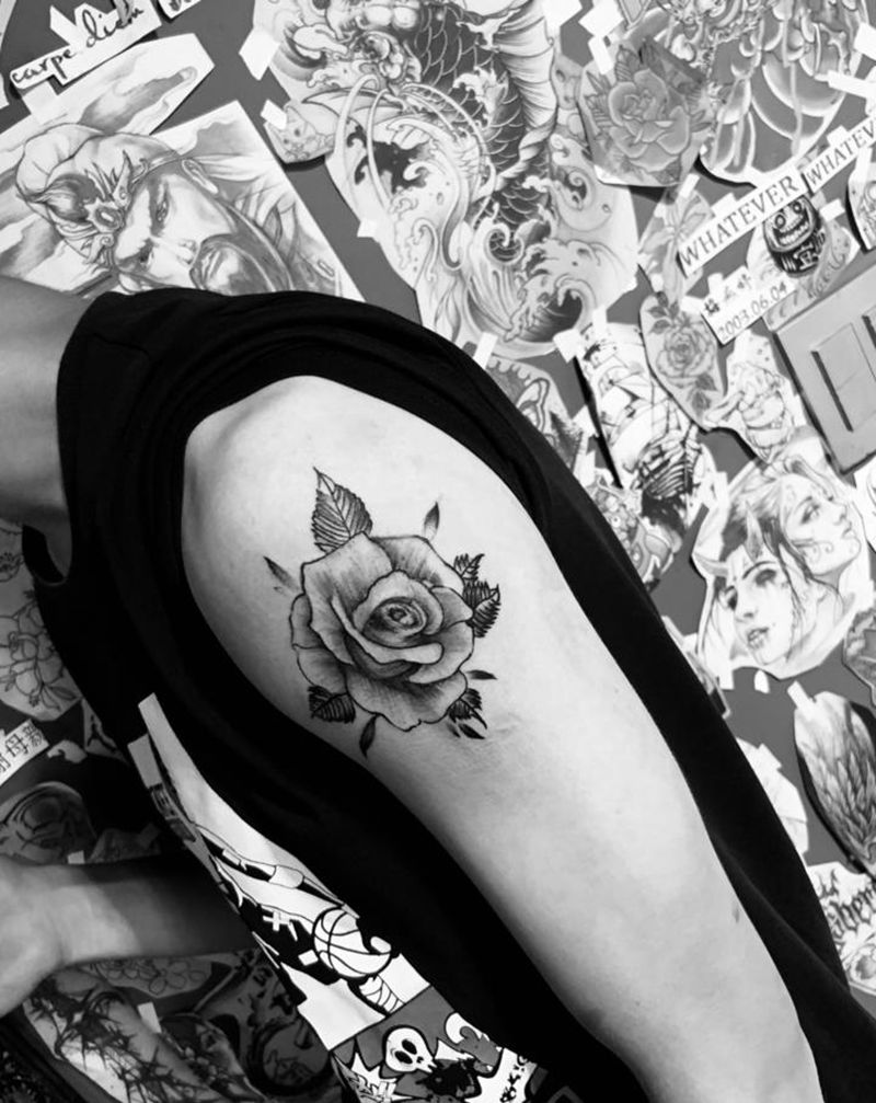 花纹身图片_手部纹身图案