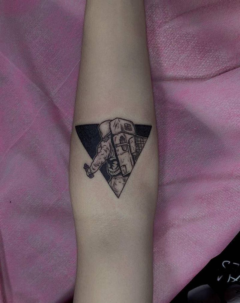 小图纹身图片_手部手臂几何欧美写实纹身图案