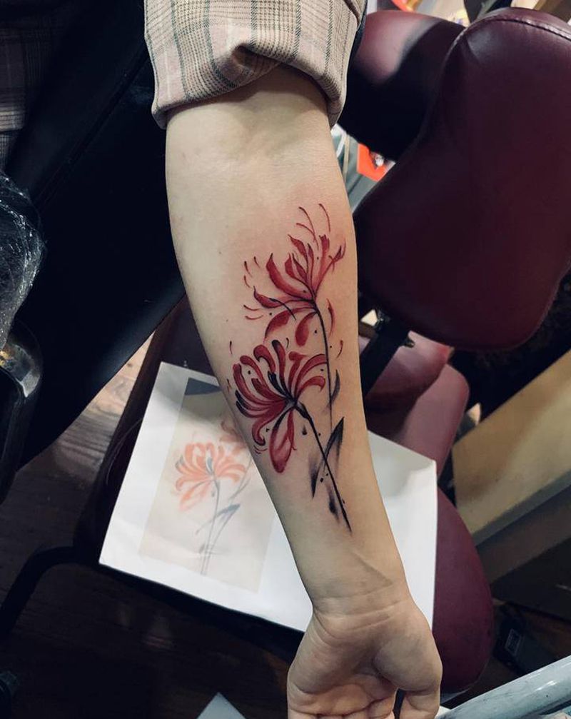 彼岸花纹身图片_手臂纹身图案