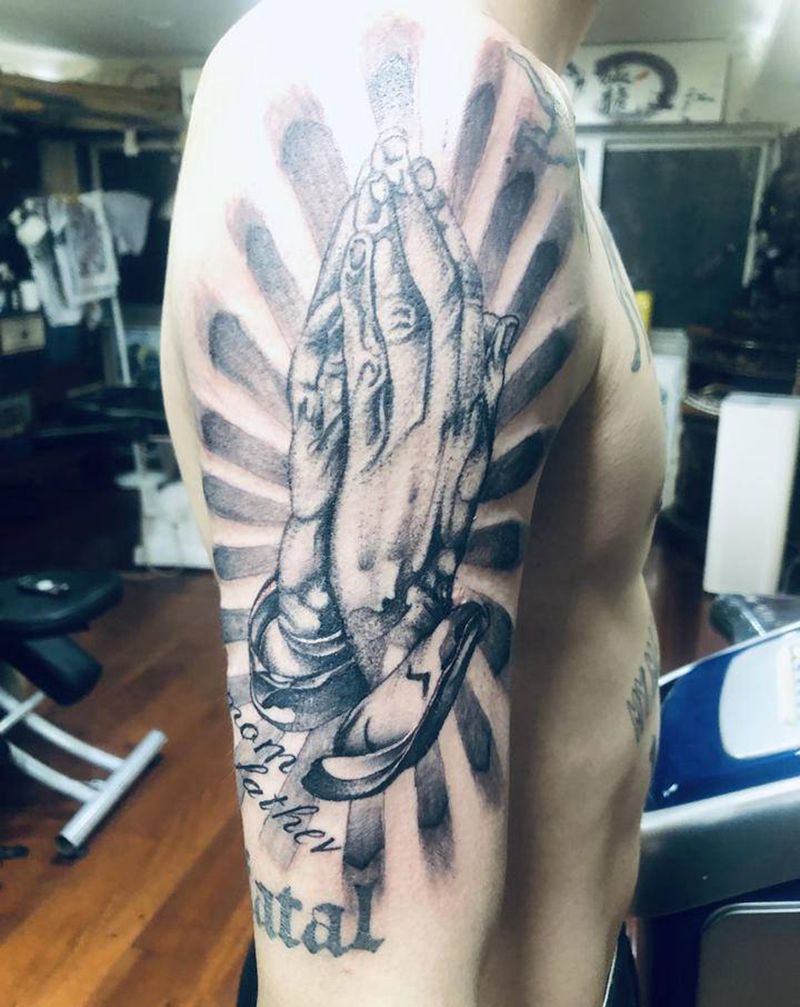 佛手纹身图片_手臂纹身图案