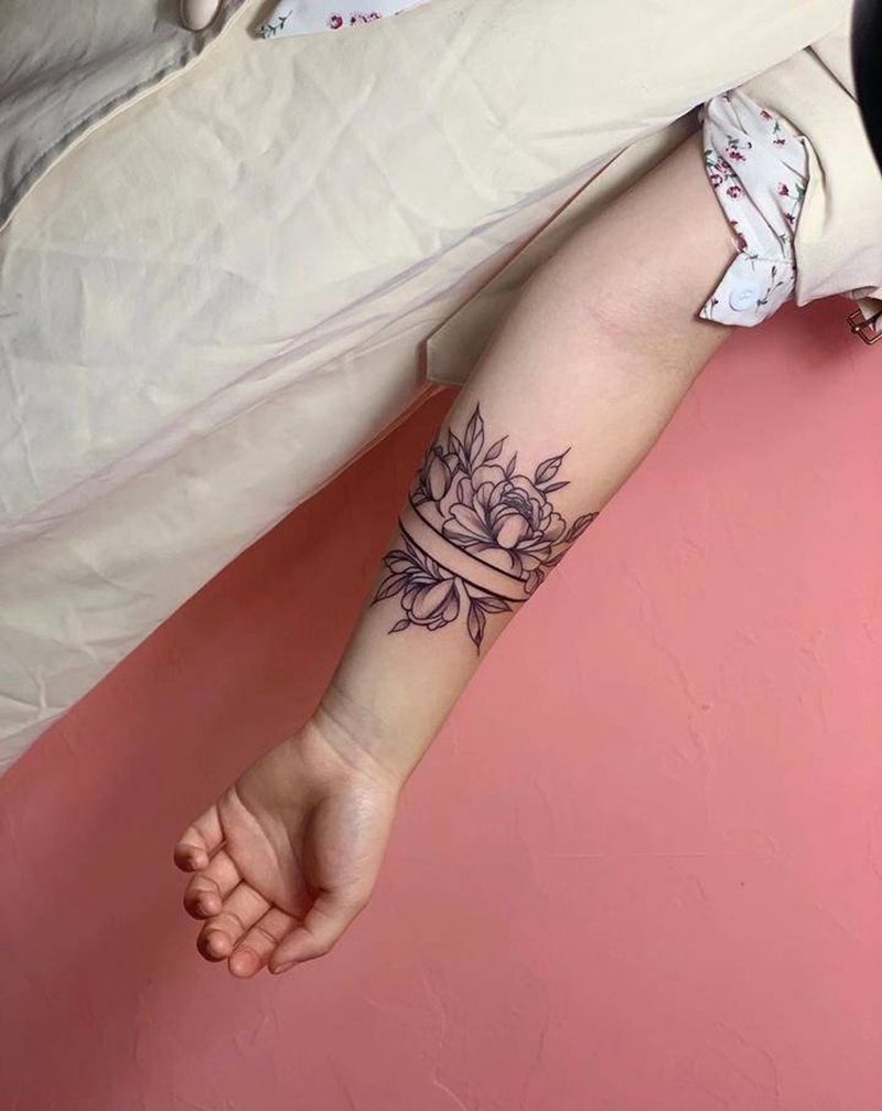 素花纹身图片_手部点刺纹身图案