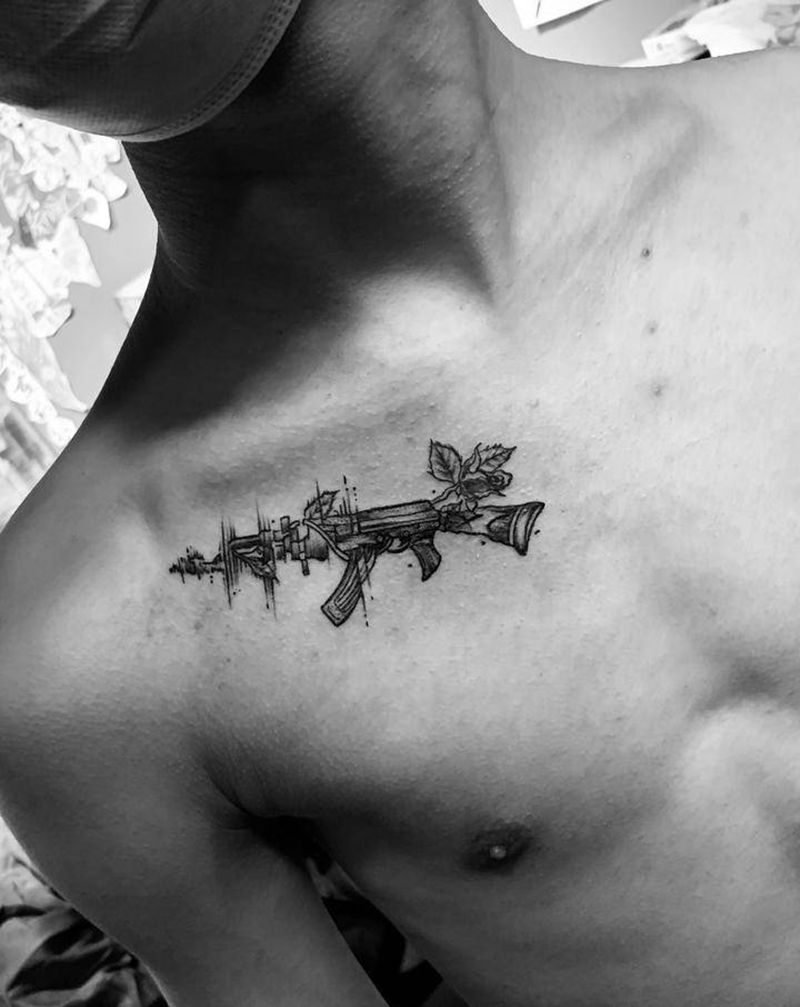 Ak纹身图片_胸部纹身图案