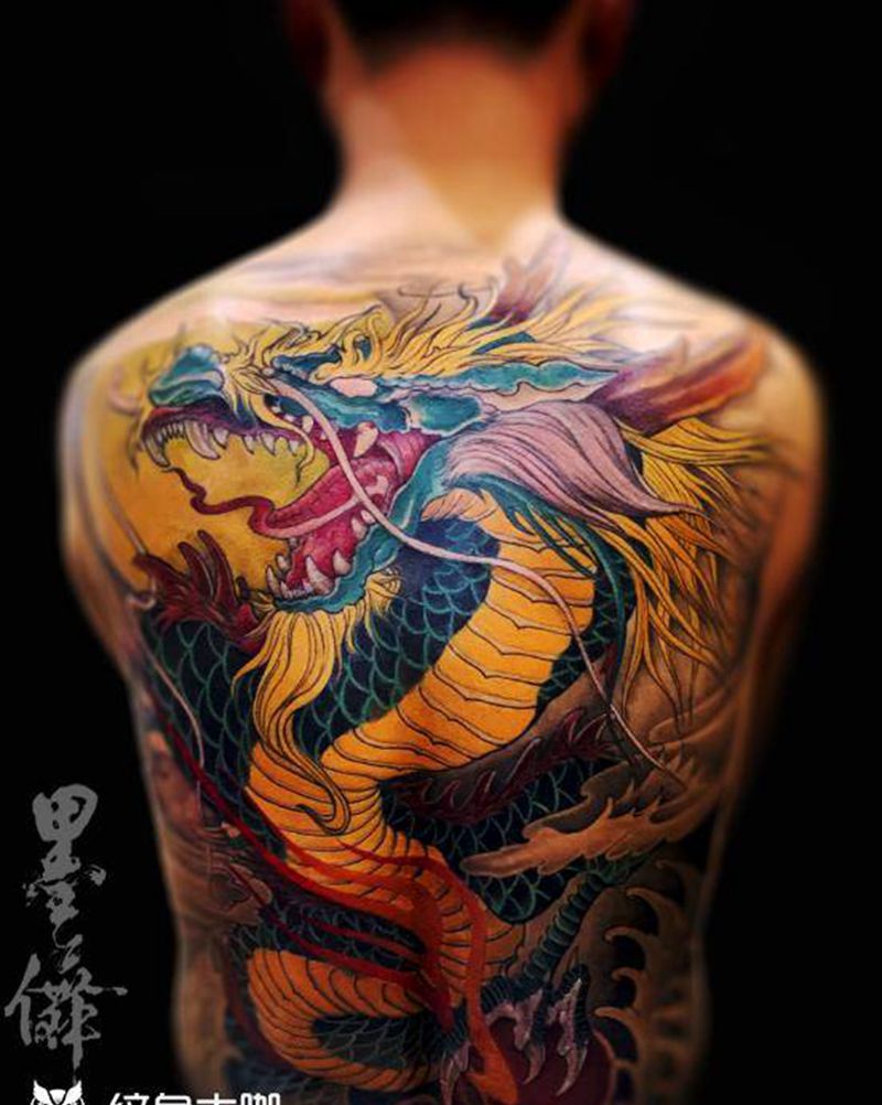 满背tattoo纹身图片_背部纹身图案