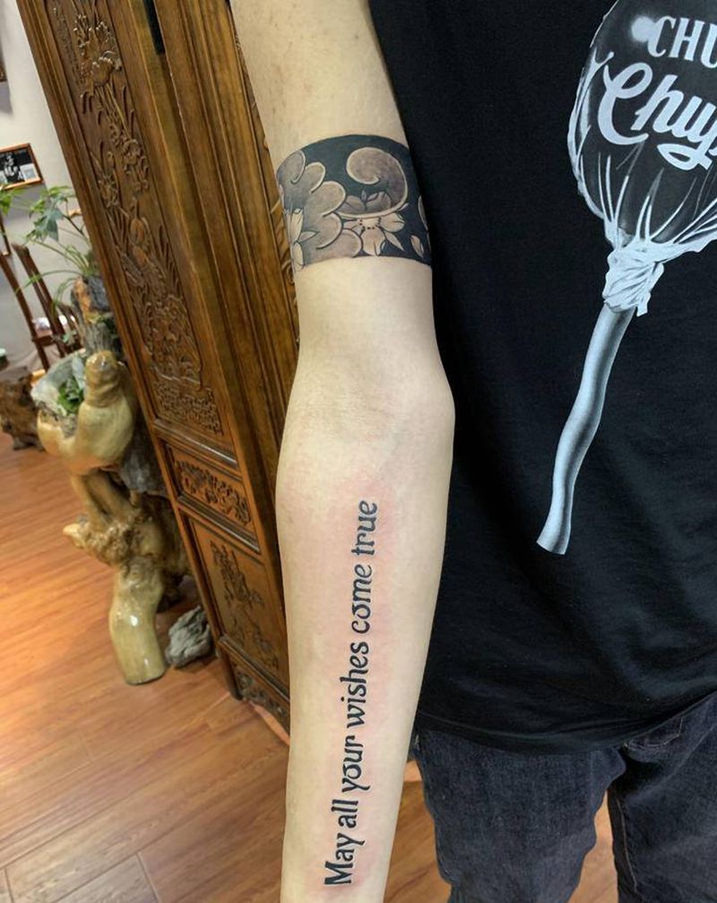 臂环樱花作品纹身图片_手臂新传统纹身图案