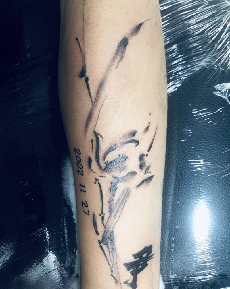 荷花纹身图片_手臂纹身图案