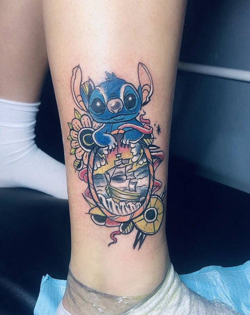 史迪仔纹身图片_腿部纹身图案