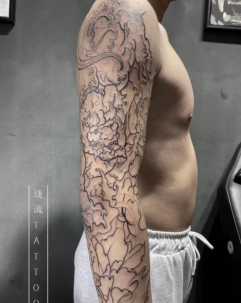 花臂线条纹身图片_手臂新传统纹身图案