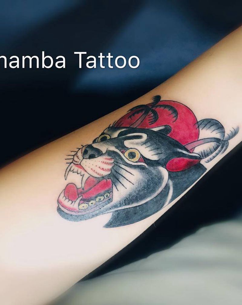 遮盖～黑豹纹身图片_手臂Old School黑豹复古纹身图案