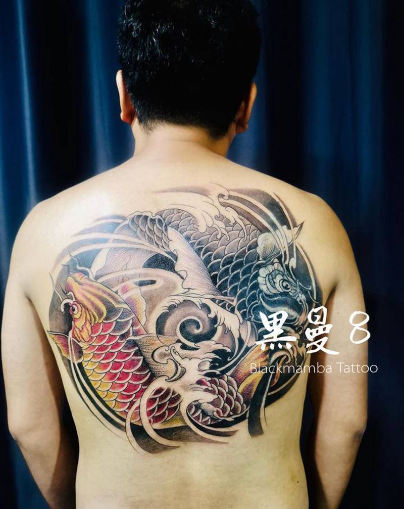 遮盖～太极阴阳双生鱼纹身图片_背部新传统太极鱼纹身图案