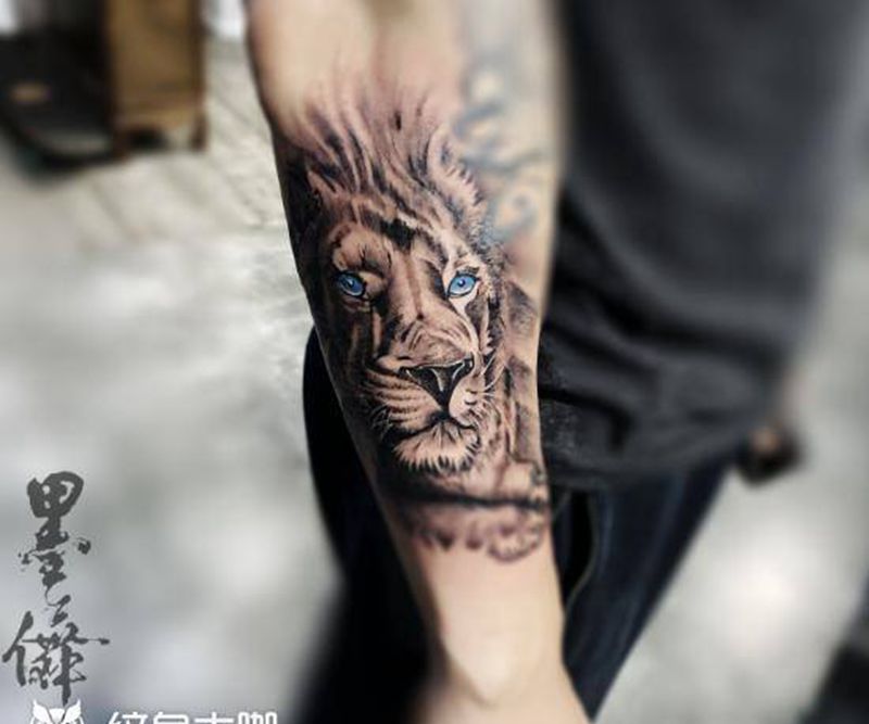 狮子Tattoo纹身图片_手臂