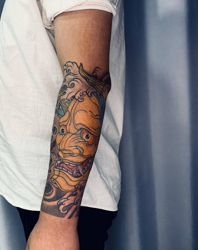 小手臂 般若牡丹包臂纹身图片_手臂新传统般若牡丹包小手臂纹身图案