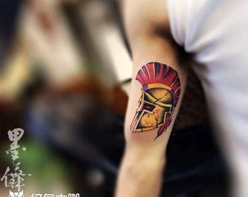 手臂内侧斯巴达tattoo纹身图片_手臂纹身图案