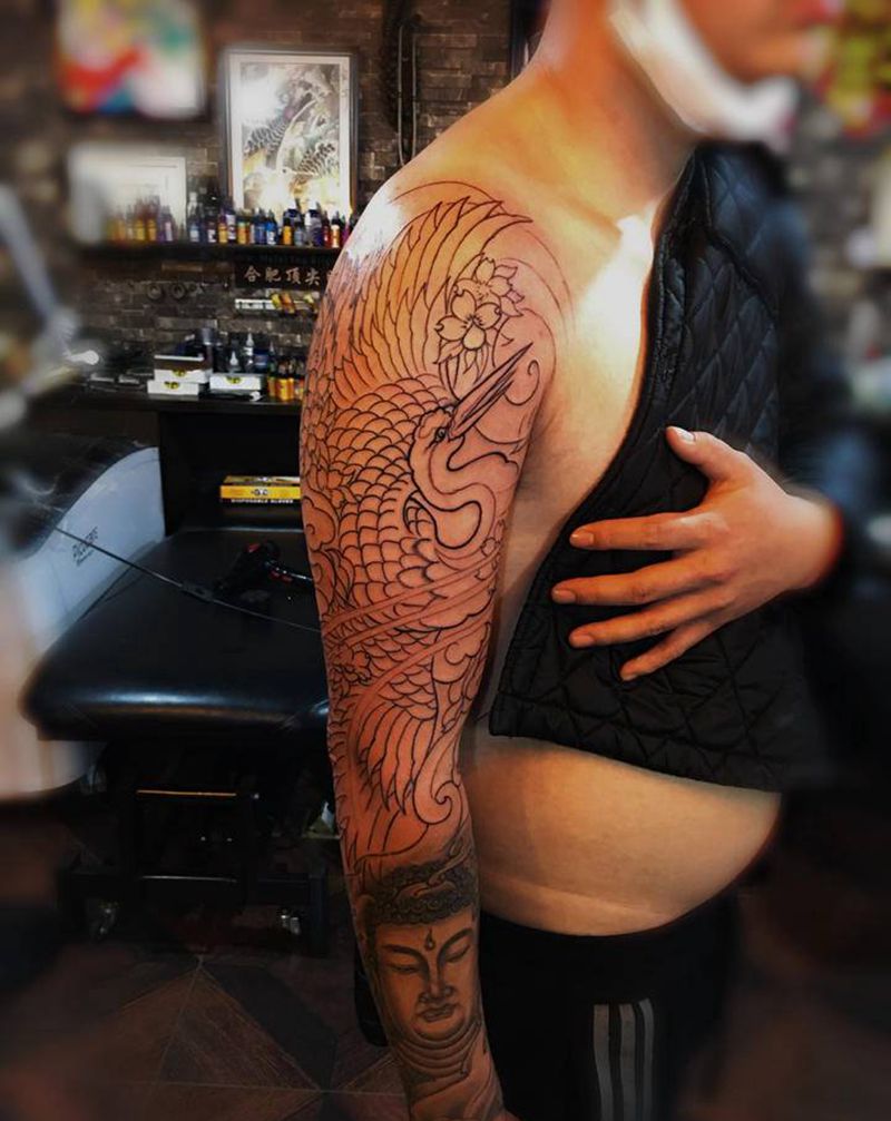 鹤  接花臂纹身图片_手部手臂老传统新传统纹身图案