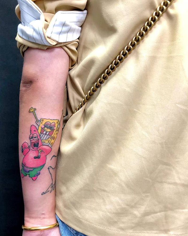 派大星or海绵宝宝纹身图片_水彩卡通纹身图案