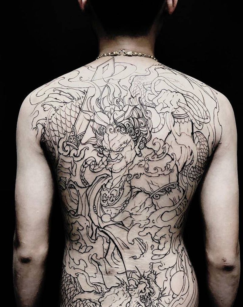 满背明王未完纹身图片_腰部背部新传统龙纹身图案