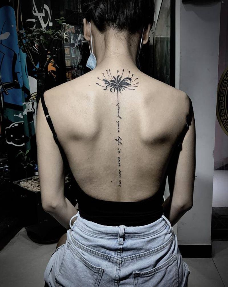 彼岸花纹身图片_背部腰部纹身图案