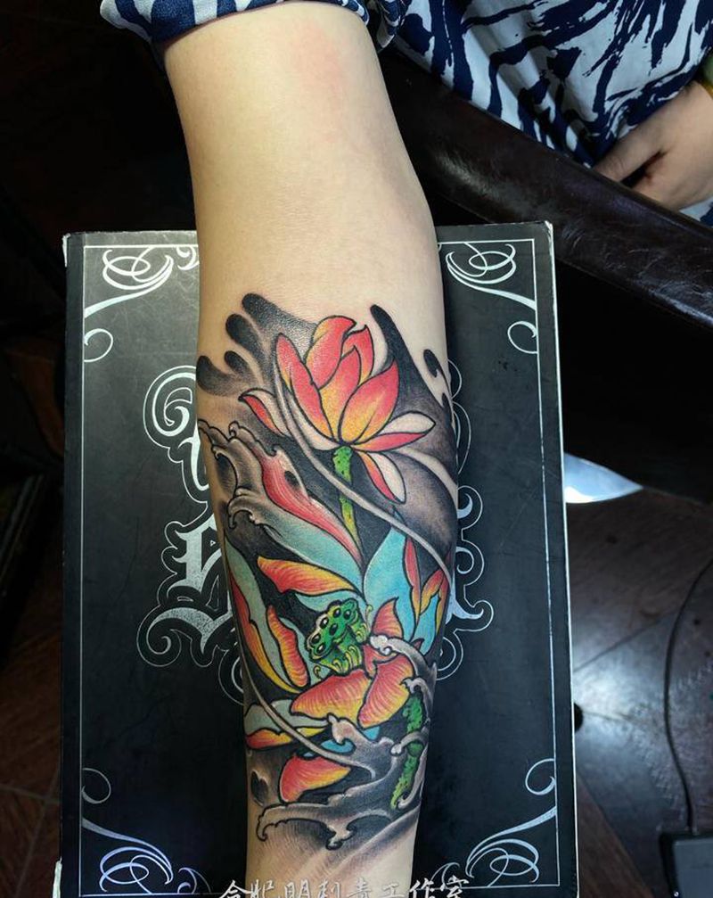莲花盖疤痕纹身图片_手臂臀部新传统纹身图案