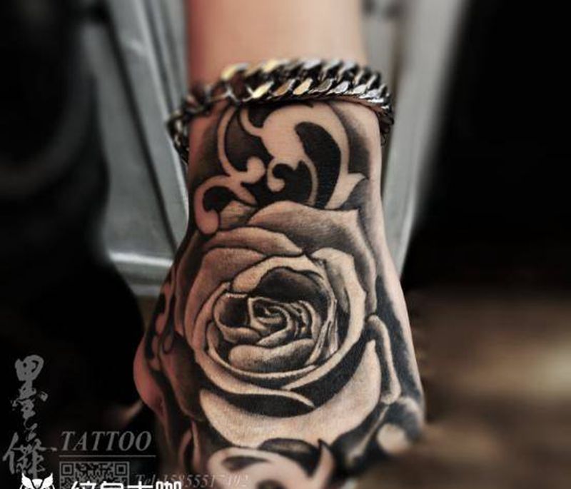 手面tattoo【恢复后】纹身图片_手部玫瑰纹身图案