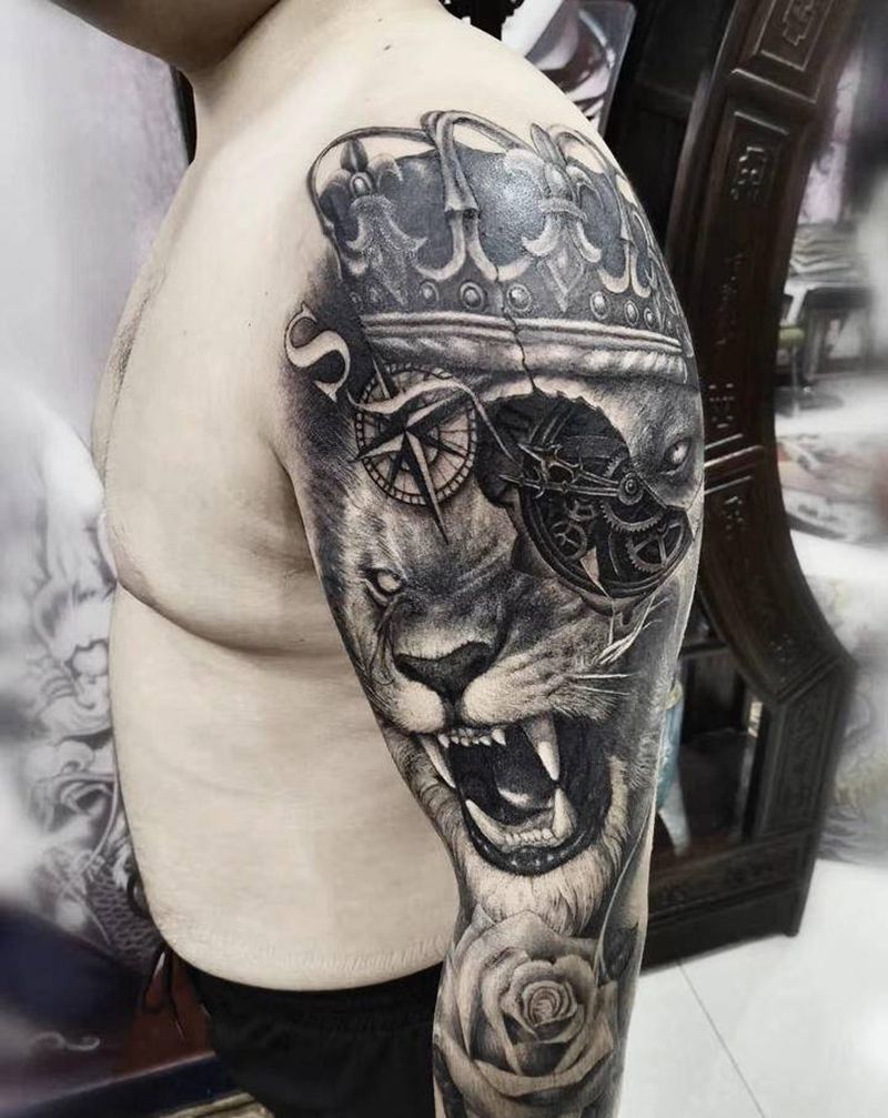 机械皇帝狮子完成纹身图片_欧美写实点刺纹身图案