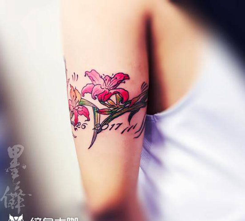 手稿母亲花tattoo纹身图片_手臂纹身图案