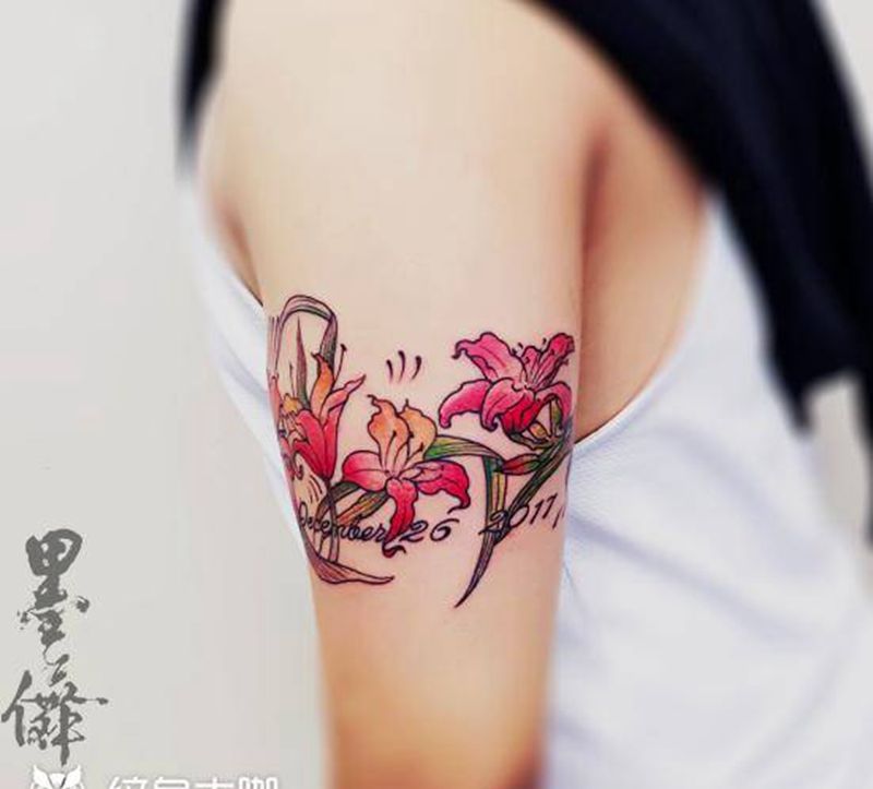 手稿母亲花tattoo纹身图片_手臂纹身图案