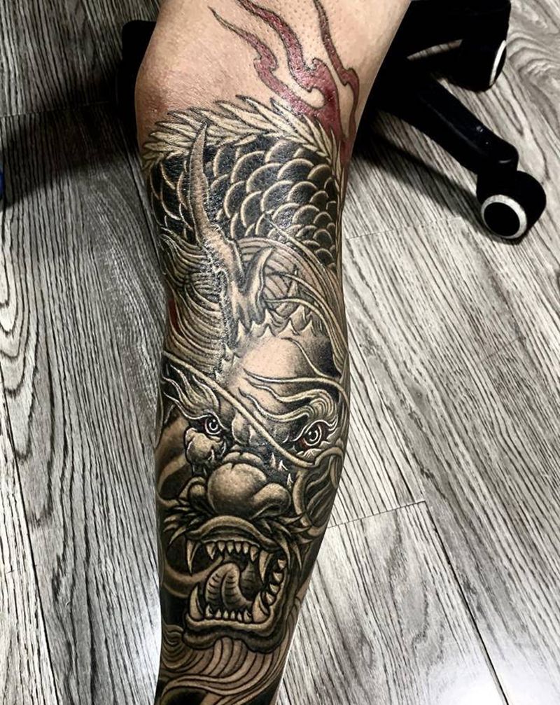 小腿龙纹身纹身图片_腿部新传统老传统小腿龙龙包小腿纹身图案