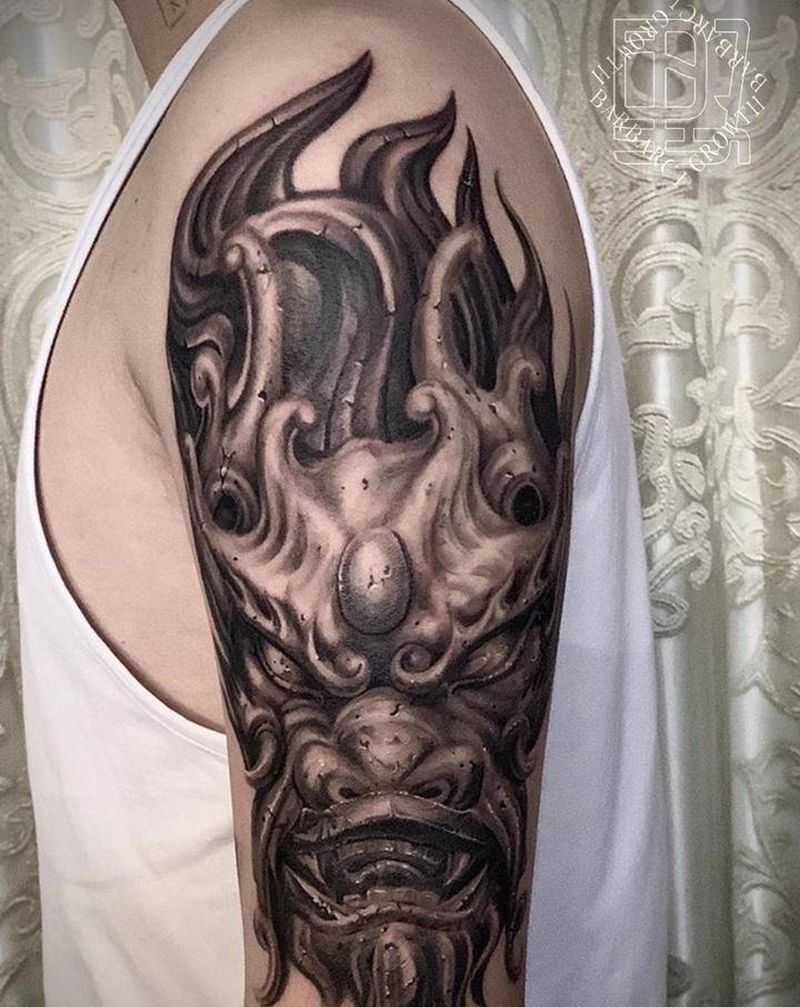 石雕龙纹身图片_手臂欧美写实纹身图案