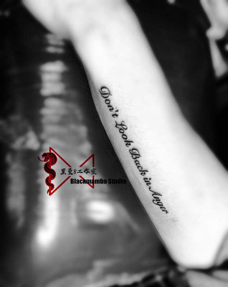 最爱的歌纹身图片_手臂英文字小清新纹身图案