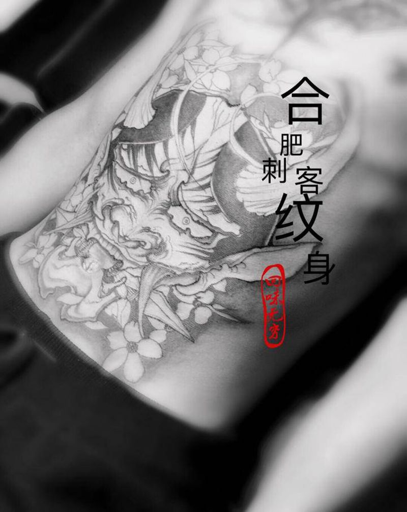 肚子般诺线条纹身图片_腹部纹身图案