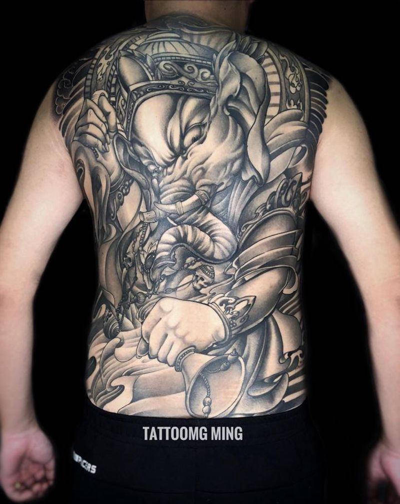 象神纹身图片_背部新传统纹身图案