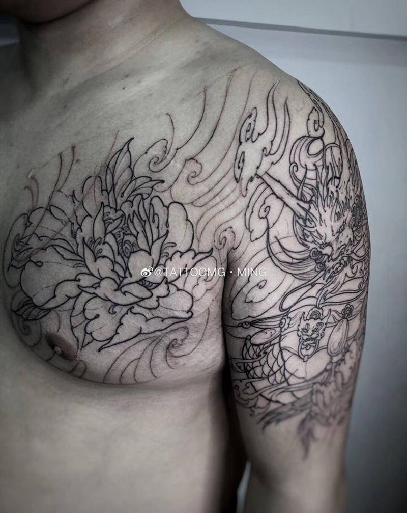 半甲待上色纹身图片_胸部新传统纹身图案