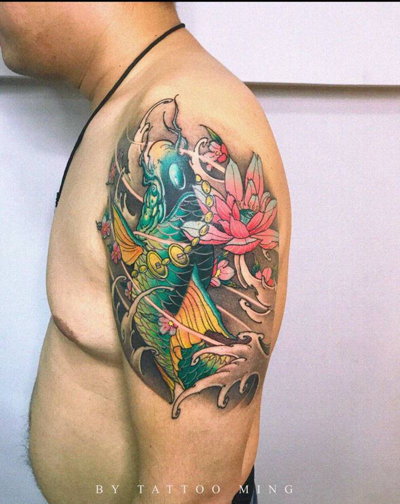 鲤鱼纹身图片_手臂新传统纹身图案