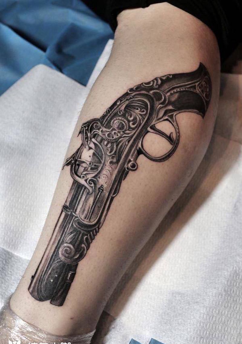 六叔同款纹身图片_手臂欧美写实纹身图案