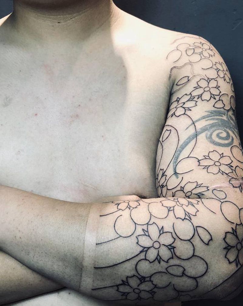 日式传统遮盖纹身疤痕纹身图片_手臂肩部老传统纹身图案