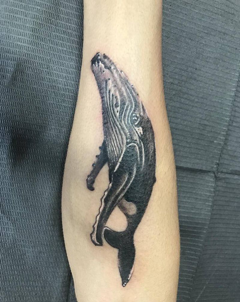 蓝鲸纹身图片_手臂欧美写实纹身图案