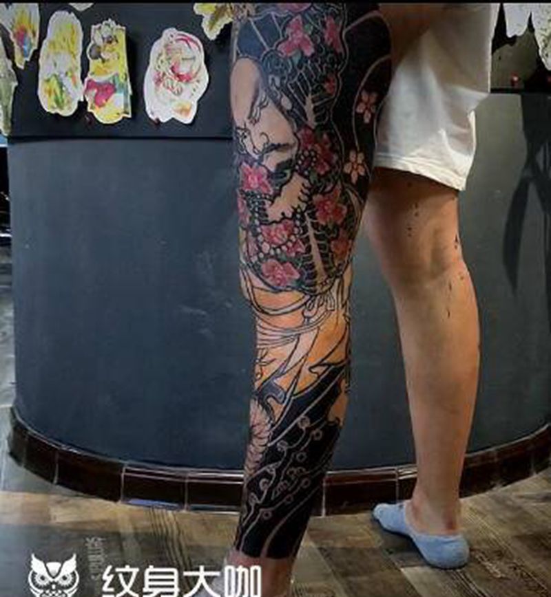 未完待续纹身图片_腿部老传统纹身图案