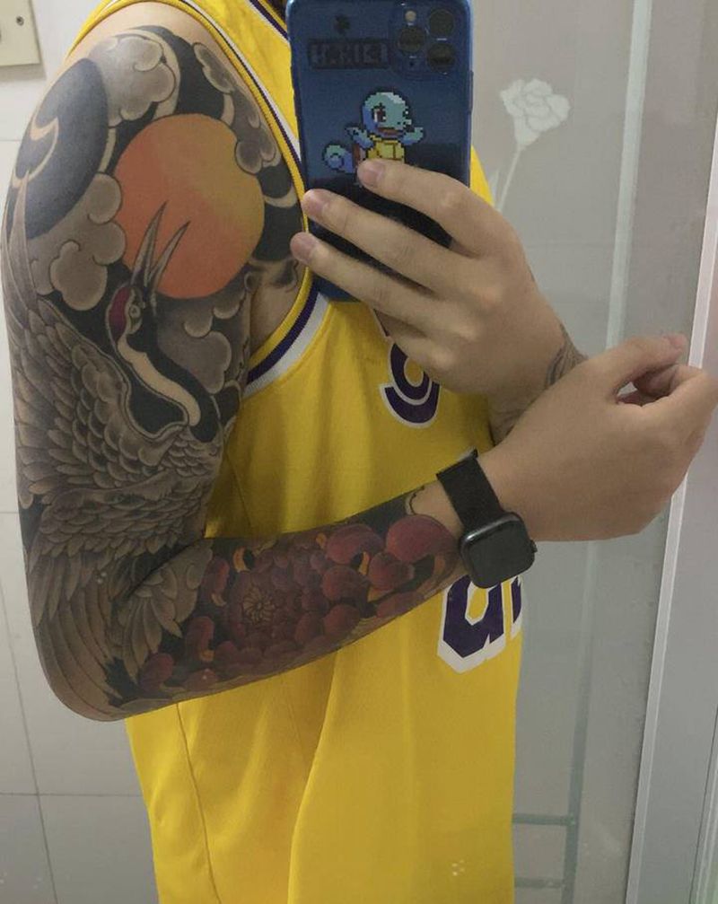 仙鹤花臂纹身图片_手臂老传统纹身图案