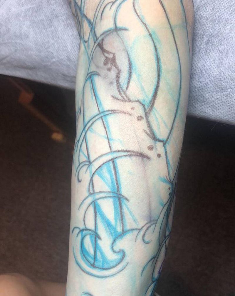 花臂纹身图片_手臂手部老传统纹身图案